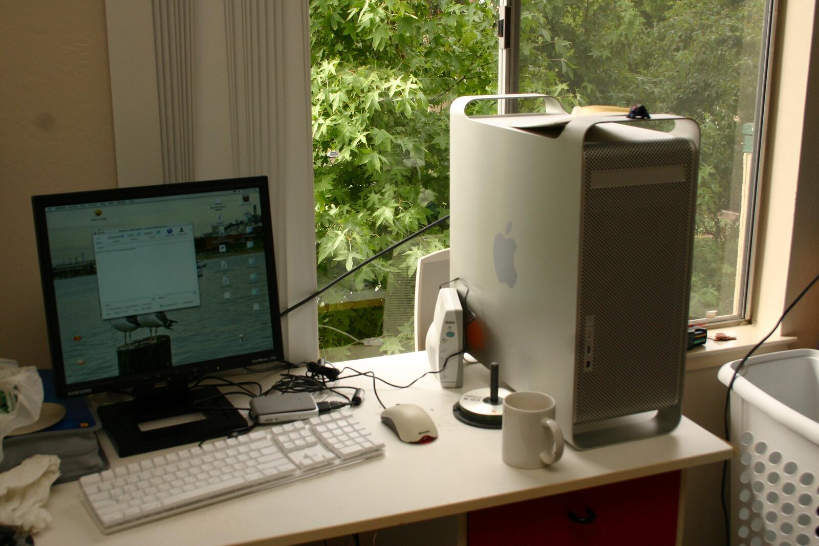 My Power Mac G5 on the desk