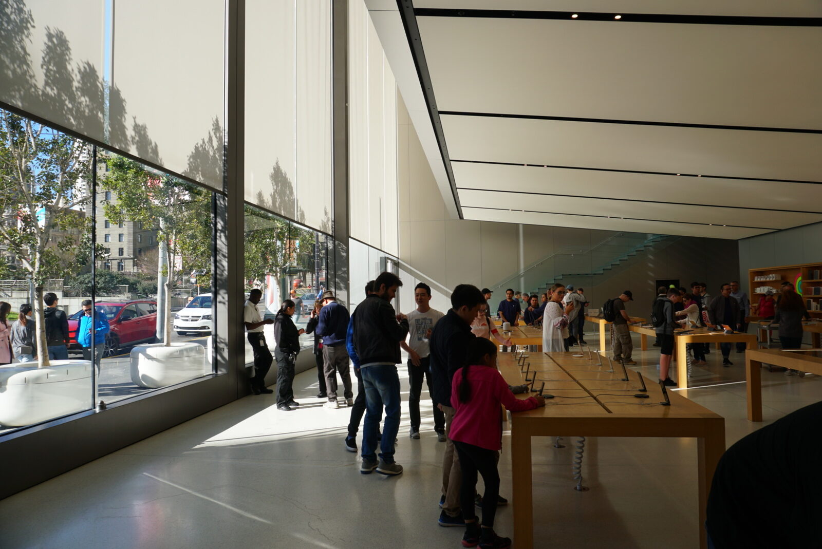A newer all-glass flagship, 2018 — the design language Apple rolled out everywhere after 2016, which is exactly what makes these hard to tell apart. City unrecorded.